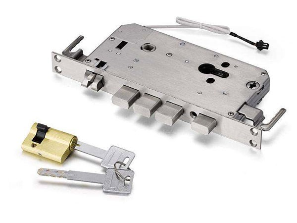 泰安開汽車鎖電話（開鎖電話）