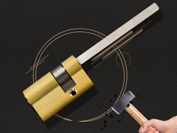 渝中區(qū)防盜門開鎖（配汽車鑰匙多少錢）