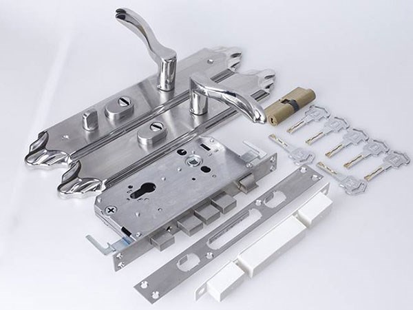 商丘開鎖公司收費(fèi)標(biāo)準(zhǔn)(上門修鎖公司電話)