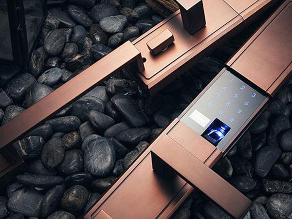 萬(wàn)州區(qū)汽車(chē)配鑰匙(開(kāi)鎖公司開(kāi)鎖電話)