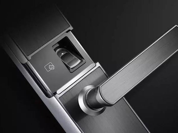 洛陽正規(guī)換鎖公司(附近開鎖)